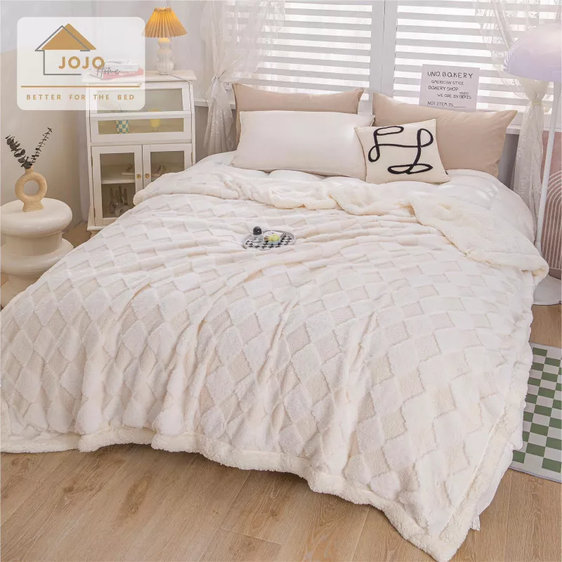 Patura Cu Blanita Artificiala de Iepure + Catifea Teddy Alb  -JO365