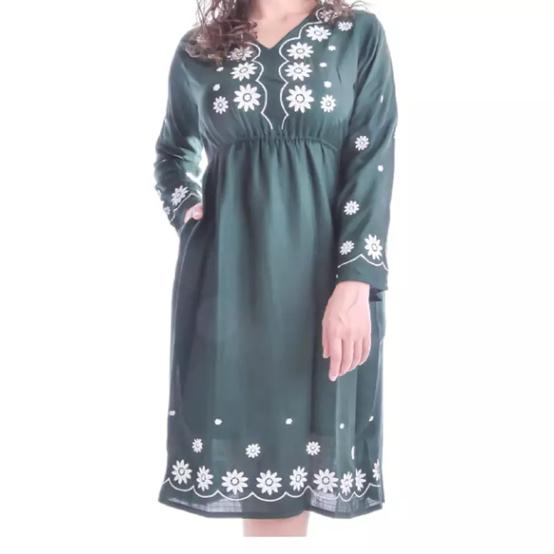 Rochie Traditionala Midi Verde cu Motiv Floral Alb - RTM25