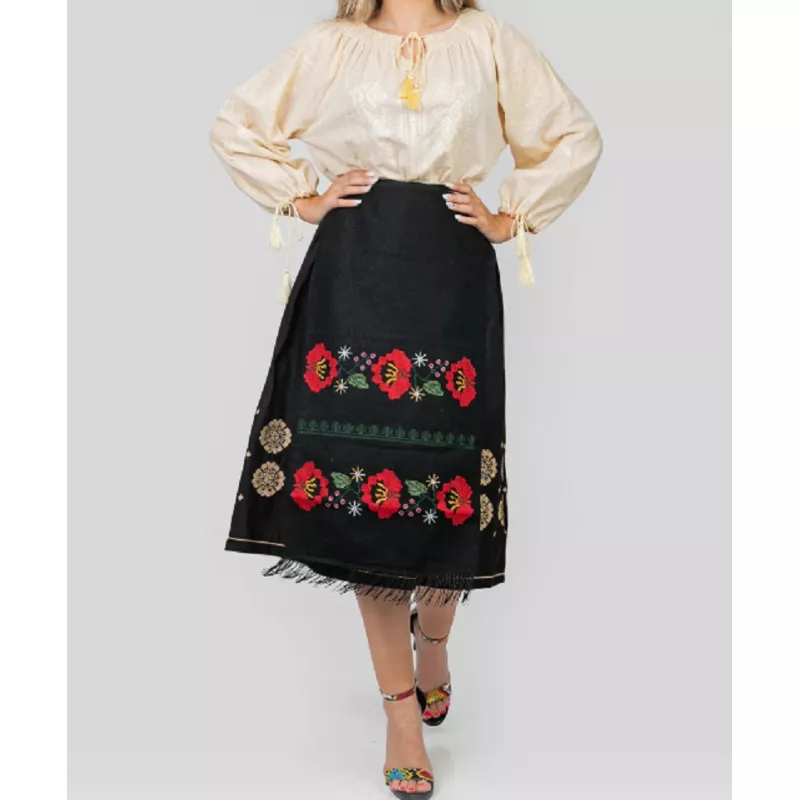 Catrinta Traditionala Neagra cu Broderie Florala Rosie - FTSF04
