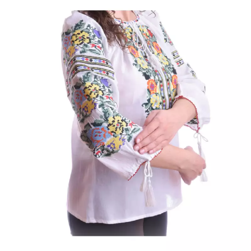 Bluza Tip Ie Alba cu Motiv Floral Multicolor - BMG38