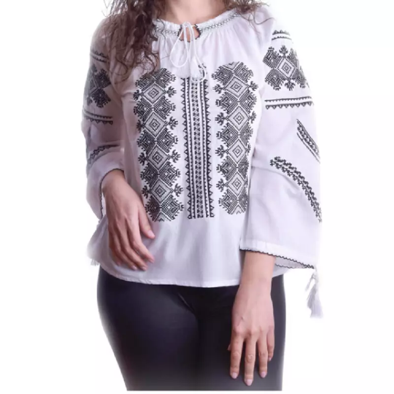 Bluza Tip Ie Alba cu Motiv Geometric Negru - BMG61