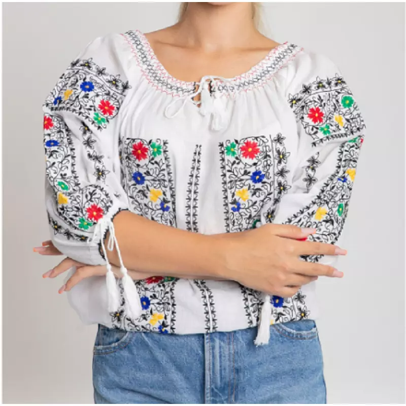 Bluza Tip Ie Traditionala Alba cu Motiv Floral Multicolor de Dama - IMS106