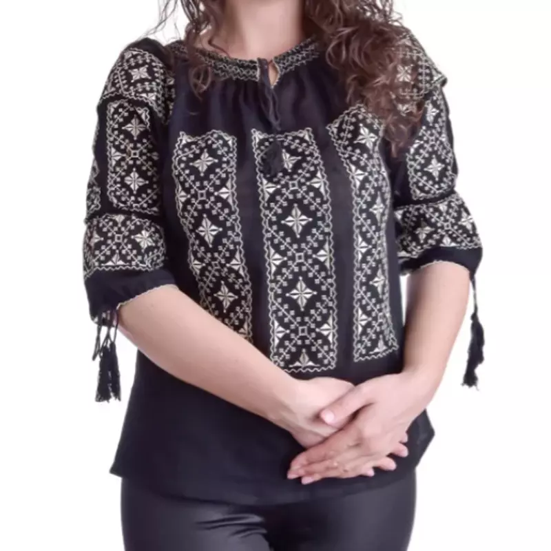 Bluza Neagra cu Motiv Geometric Alb - BMG116
