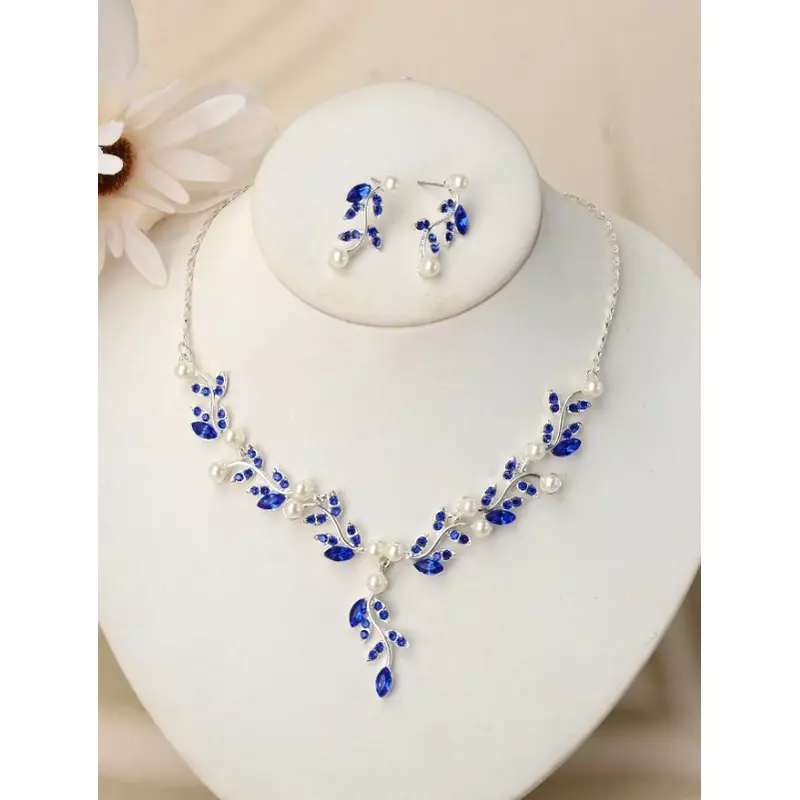 Set Bijuterii Cu Strasuri 3 Piese, Colier si Cercei Argintiu cu Albastru - 97958