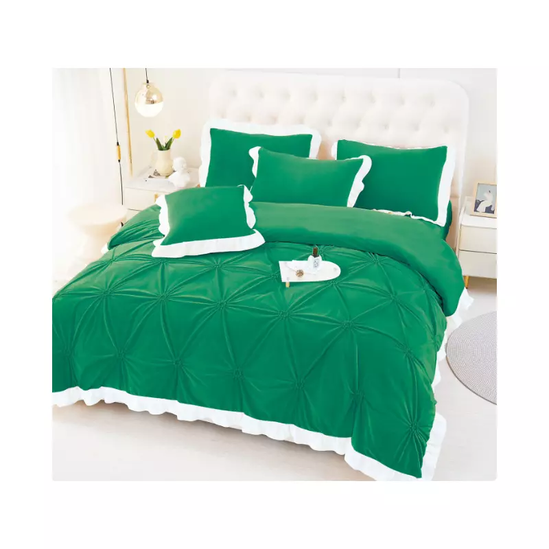 Lenjerie de Pat din Catifea, pentru Pat Dublu, 4 Piese,Verde cu Margine Alba -  FR142