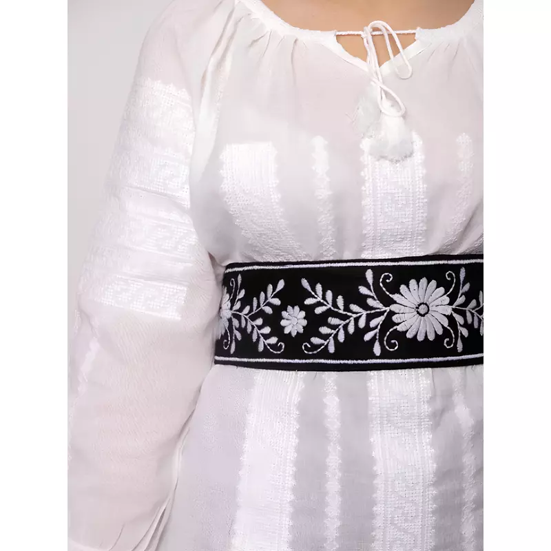 Brau Traditional Negru cu Motiv Floral Alb- BTR05