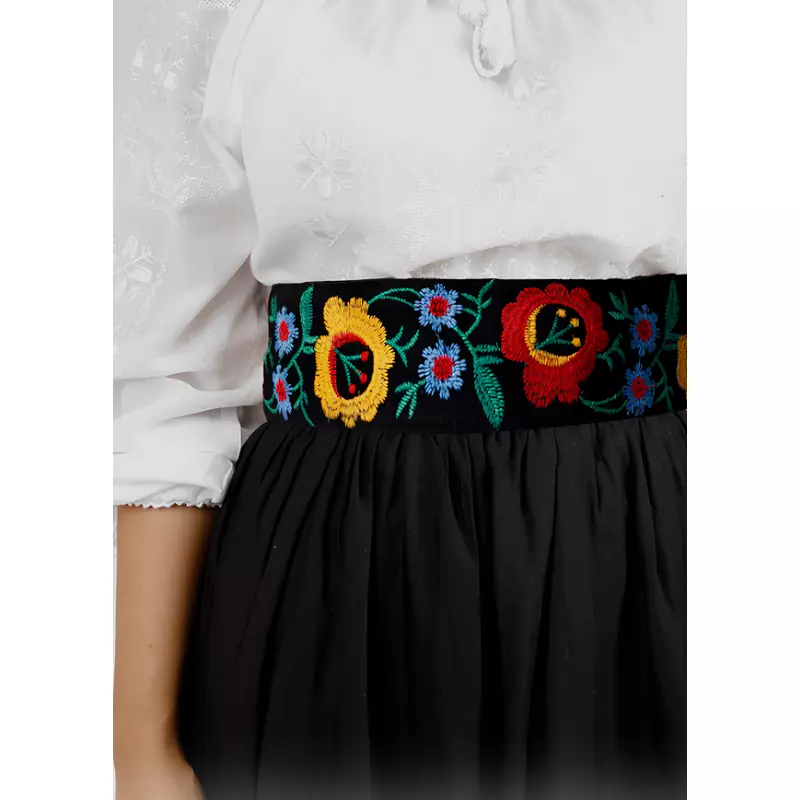 Brau Traditional Negru cu Motiv Floral Multicolor- BTR02