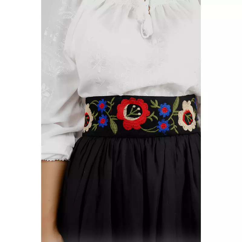Brau Traditional Negru cu Motiv Floral Multicolor- BTR09