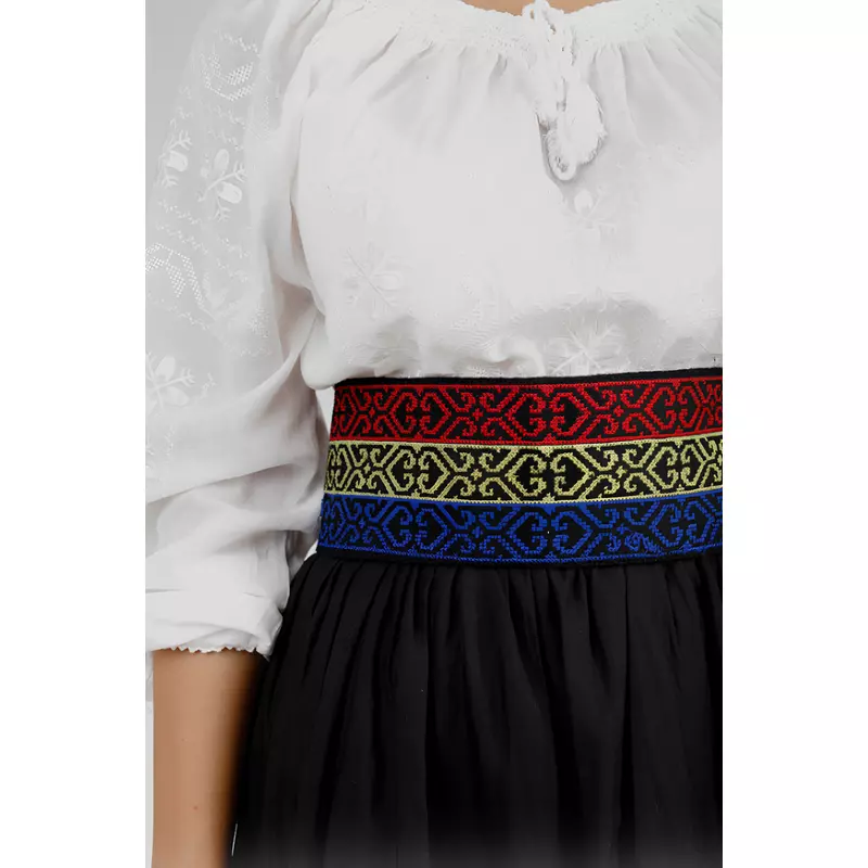 Brau Traditional Negru cu Motiv Geometric Tricolor- BTR06