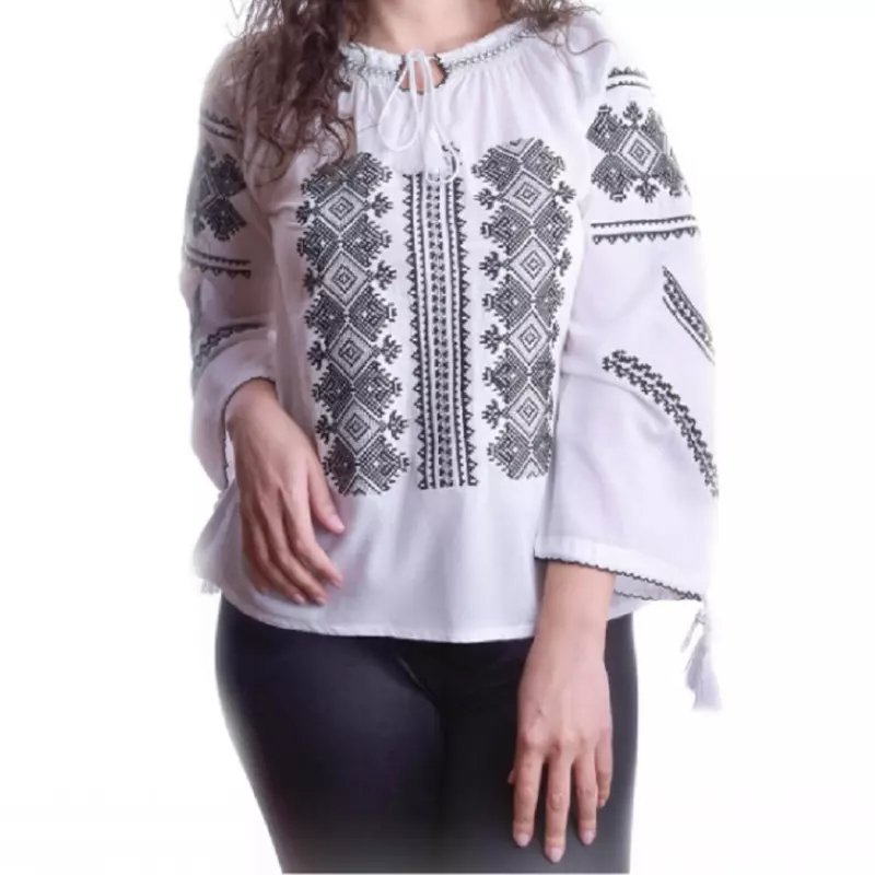 Bluza Tip Ie Alba cu Motiv Geometric Negru - BMG61