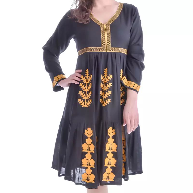 Rochie Traditionala Evazata Neagra cu Motiv Floral Galben - RTM21