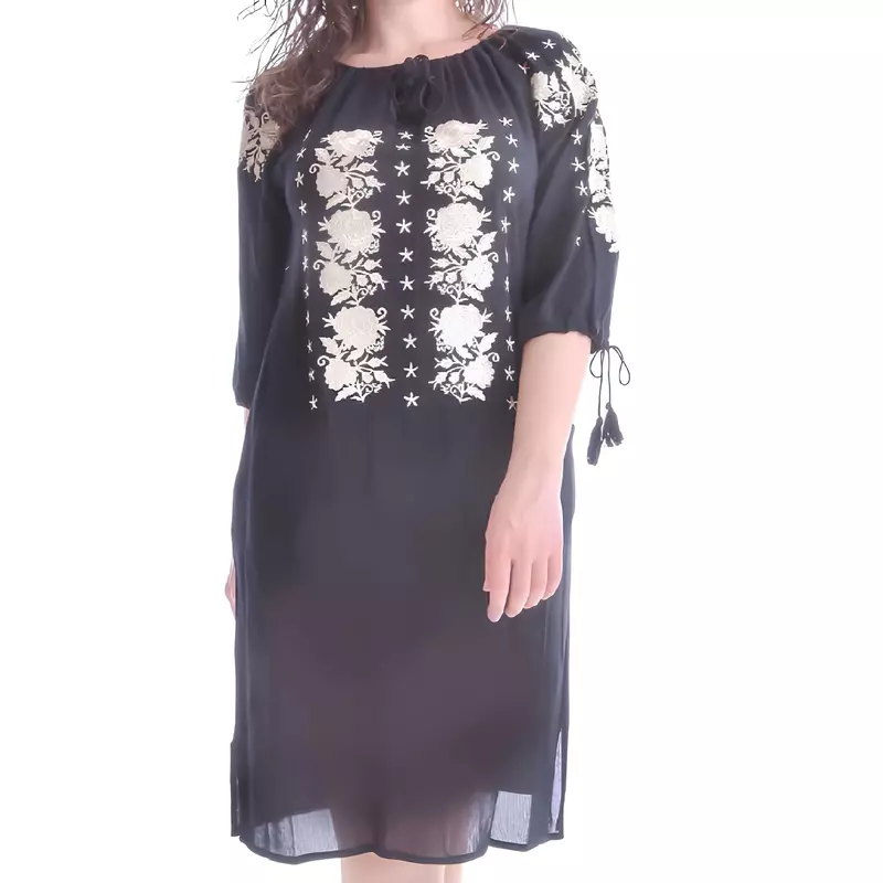 Rochie traditionala neagra cu motiv floral crem - RTM40