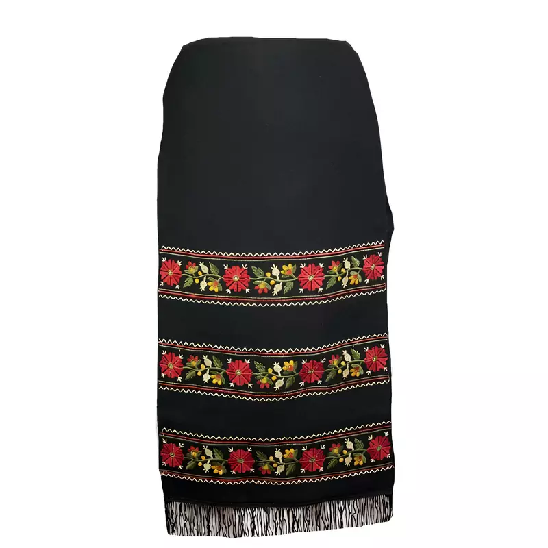 Catrinta Traditionala Neagra pentru Fetite cu Broderie Florala Rosie -  CTF03