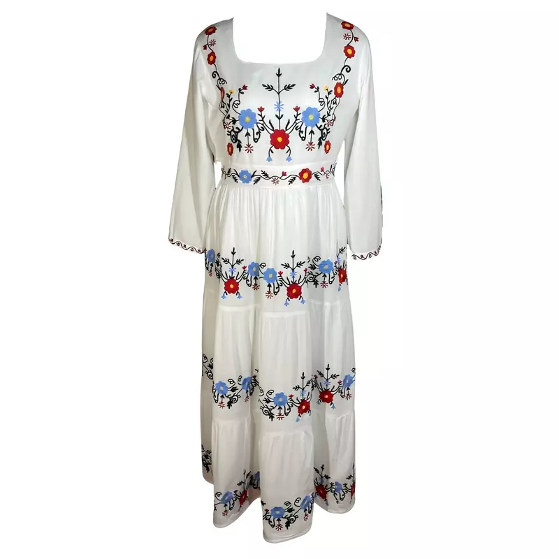 Rochie traditionala alba cu motiv floral multicolor - RTM39