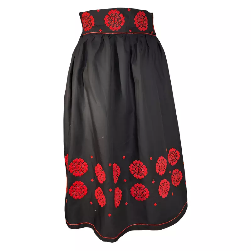 Fusta Traditionala Neagra cu Broderie Florala Rosie - FTSF05