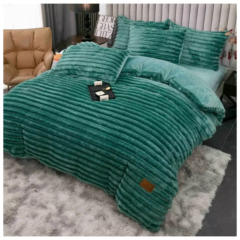 Lenjerie de Pat Cocolino , Cearceaf cu Elastic, 4 Piese, Blană de Iepure Artificială, Verde Menta Inchis - JOJ675