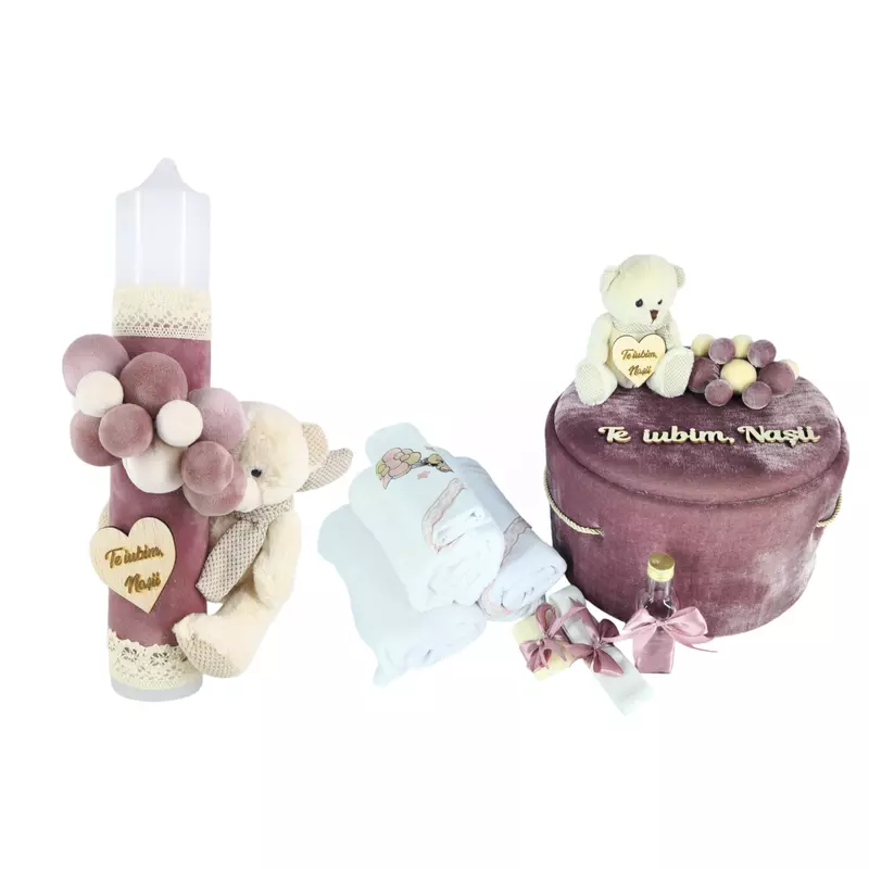 Set Trusou Botez si Lumanare, 9 Piese, cu Ursulet, Burgundy, din Catifea - TB241