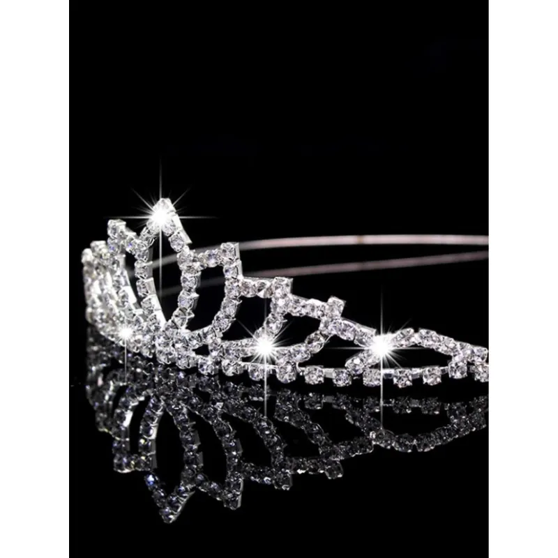 Diadema (Coronita) Mireasa cu  Strasuri - Argintie - Circumferinta 39 cm - 266275