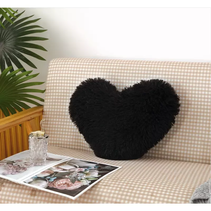 Perna Decorativa in Forma de Inima, Neagra - JOJ530