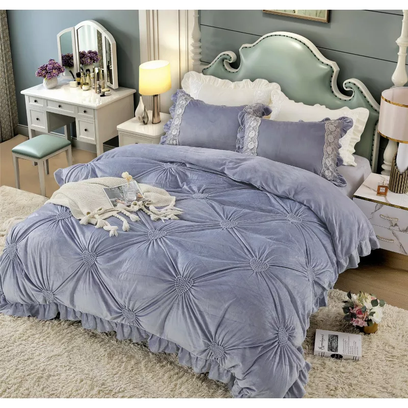 Lenjerie de Pat, din Catifea cu Broderie pentru Pat Dublu, 4 Piese, Gri - JO719
