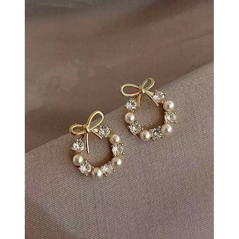 Cercei eleganti minimalisti cu perle si strasuri - 55103